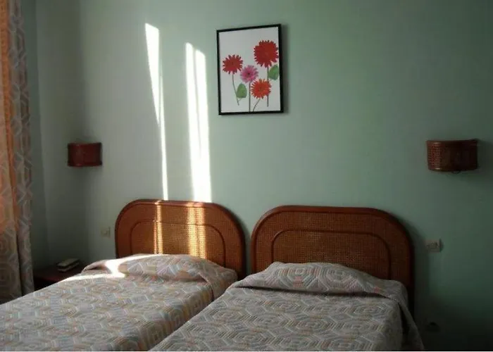 Les Chambres Du Phoebus 2*